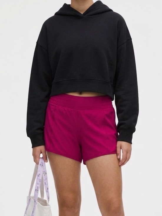 lululemon athletica Pants - Lululemon Hotty Hot Shorts 4” NWT